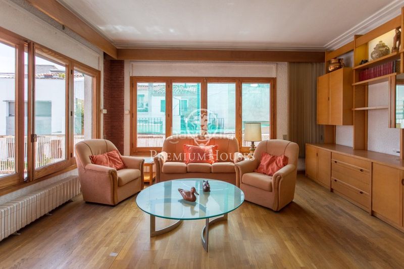 Foto 0cbdd268-6725-49b9-acfa-9f443b631711. Casa amb calefacció aparcament a Malgrat de Mar