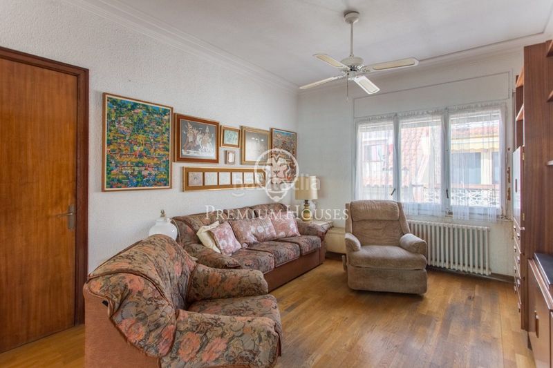 Foto 26968bc3-f865-4bea-b151-a65c4e16e5bf. Casa amb calefacció aparcament a Malgrat de Mar