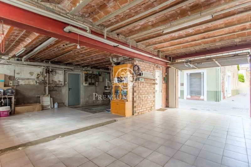 Foto 80a534d0-09d4-44d5-883d-f82dad2bd200. Casa amb calefacció aparcament a Malgrat de Mar