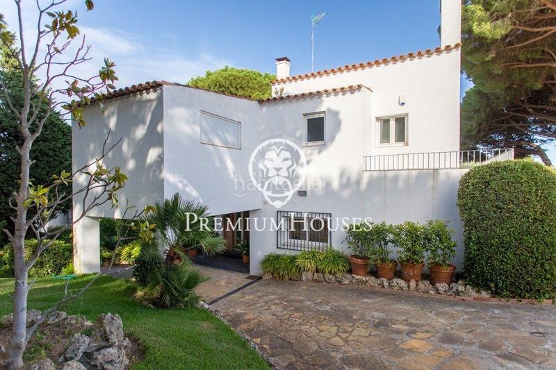 Foto 0efdadcd-660a-4143-b360-d67852badf8c. Casa  en venta con piscina en Canafort-El Puntó Sant Andreu de Llavaneres