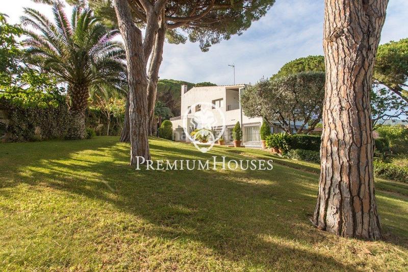 Foto 8786ec37-1f26-4531-b7f3-e1c625b4c5bc. Casa  en venta con piscina en Canafort-El Puntó Sant Andreu de Llavaneres