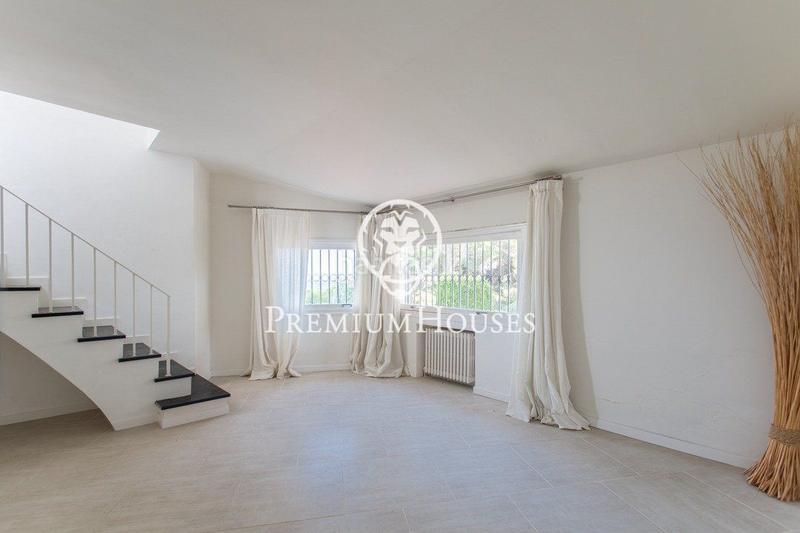 Foto 99817298-ed1d-41b9-bd0b-9da8b6ac8c1d. Casa  en venta con piscina en Canafort-El Puntó Sant Andreu de Llavaneres