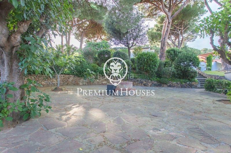 Foto d1fd0953-d01a-495c-b297-6f855533b793. Casa  en venta con piscina en Canafort-El Puntó Sant Andreu de Llavaneres