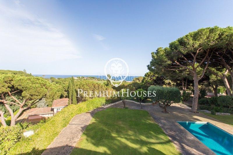 Foto ec8968ca-2b2e-4fc6-af7d-ecdb3422d305. Casa  en venta con piscina en Canafort-El Puntó Sant Andreu de Llavaneres
