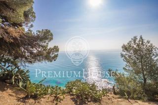 Residential Plot in Victoria-Les Vil·les-Canyadell. Terreno con magníficas vistas mararenys de mar