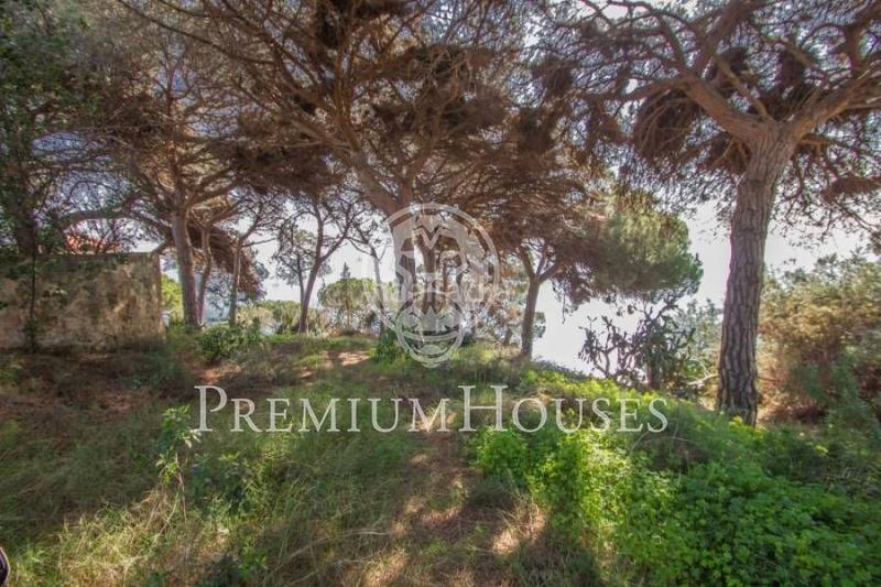 Foto ee4a8f7b-05ed-4188-a4f6-e3befe82c177. Terreno residencial terreno con magníficas vistas mar en Arenys de Mar