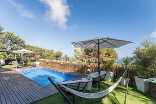 Casa a Serra Brava. Casa a cuatro vientos en venta con impresionantes vistas al mar