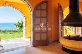 House in Urbanitzacions. Vistas al mar en arenys  costa barcelona