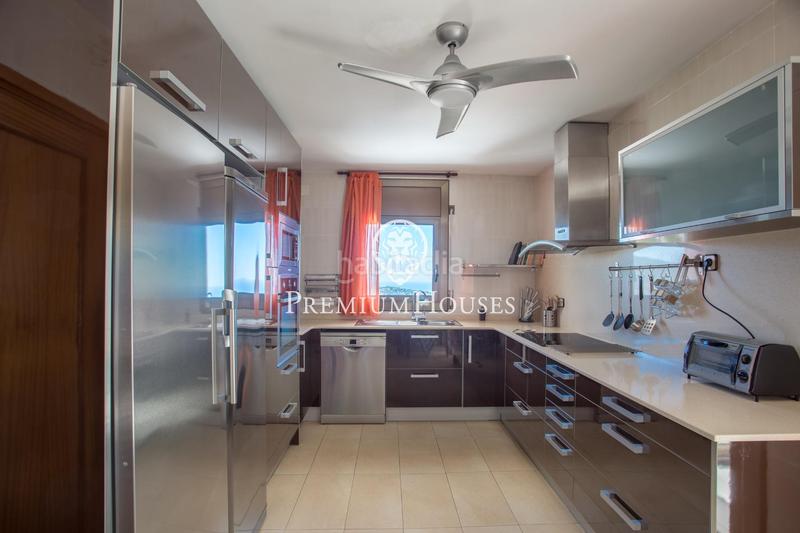 Foto 3883d9cd-f68c-4472-8f6f-74e0fc68c20b. Casa con riscaldamento parcheggio in Alella