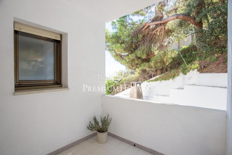 Foto bc1d40b9-a065-4627-8152-e8865f6d1f44. Casa con riscaldamento parcheggio in Alella