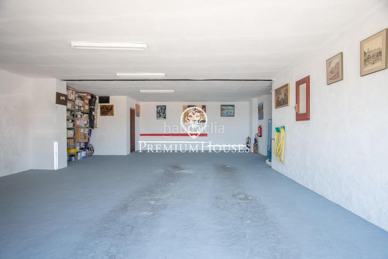Foto be633ca6-36b7-4d5e-9263-b52bfbe713f8. Casa con riscaldamento parcheggio in Alella
