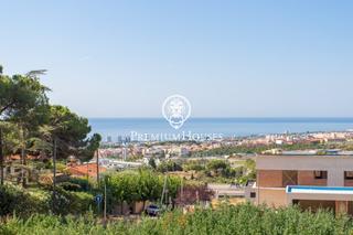 Terreny residencial a Urbanitzacions. Terreno urbano con vistas al mar en mataró
