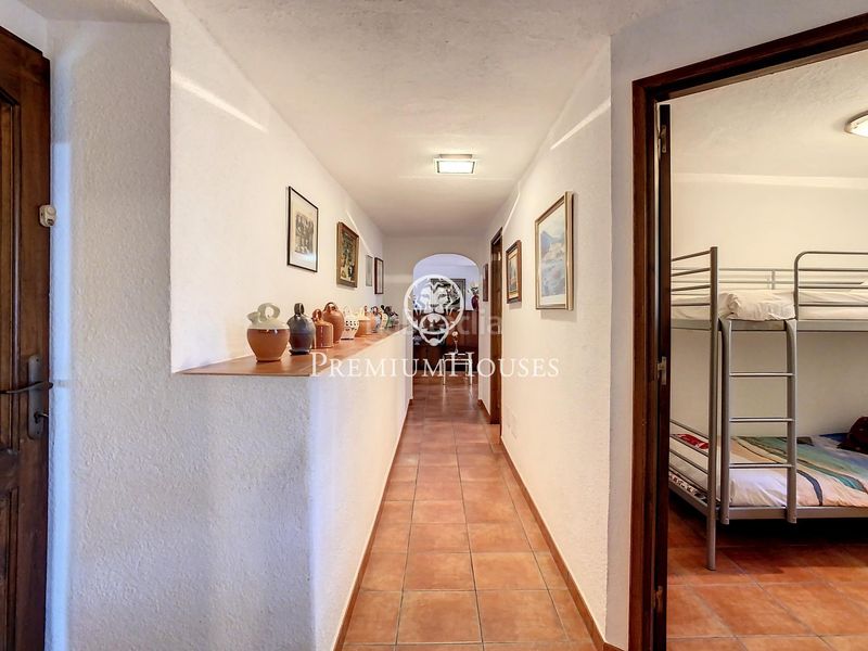 Foto c0dc4a8b-844c-49a9-bb65-3aec097a6578. Casa amb calefacció aparcament piscina a Nucli Urbà Argentona