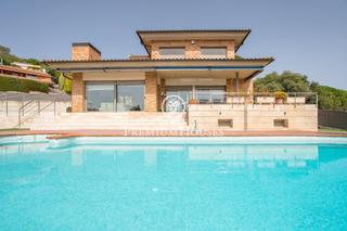 Maison à Sant Vicenç Centre. Casa en venta en sant vicenç de montalt
