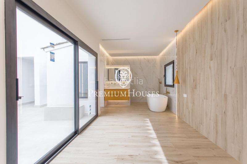 Foto ed8e37d3-5faf-4a44-97b2-8c0f45b7aeaf. Casa amb calefacció aparcament piscina a Canafort-El Puntó Sant Andreu de Llavaneres