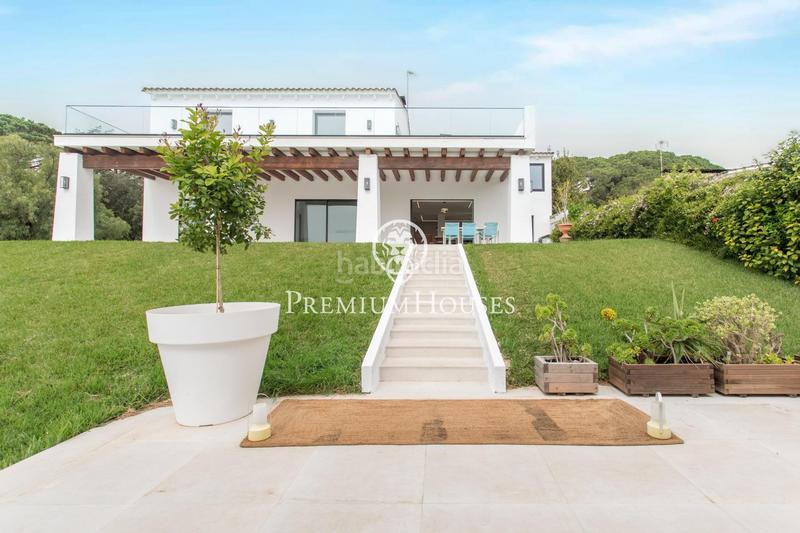 Foto ef2ce00b-7f90-4e96-b5c5-0abf2b0a72f9. Casa amb calefacció aparcament piscina a Canafort-El Puntó Sant Andreu de Llavaneres