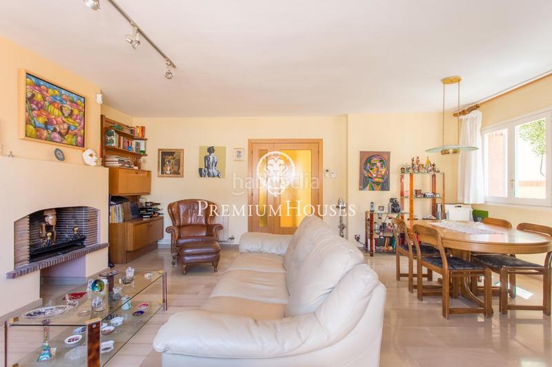 Foto 0b673460-4ee0-47df-9308-557fb990e24f. Semi detached house with heating parking pool in Tiana