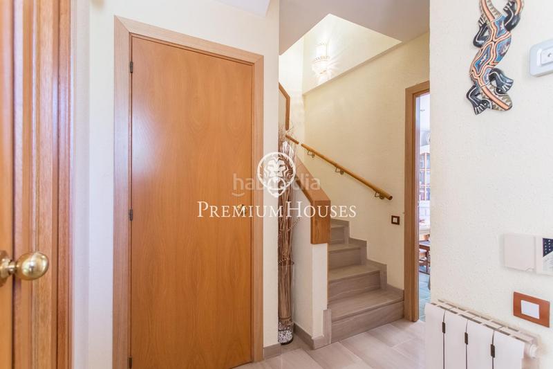 Foto 88f73b5f-11b5-440b-a190-af5e96ee928b. Semi detached house with heating parking pool in Tiana