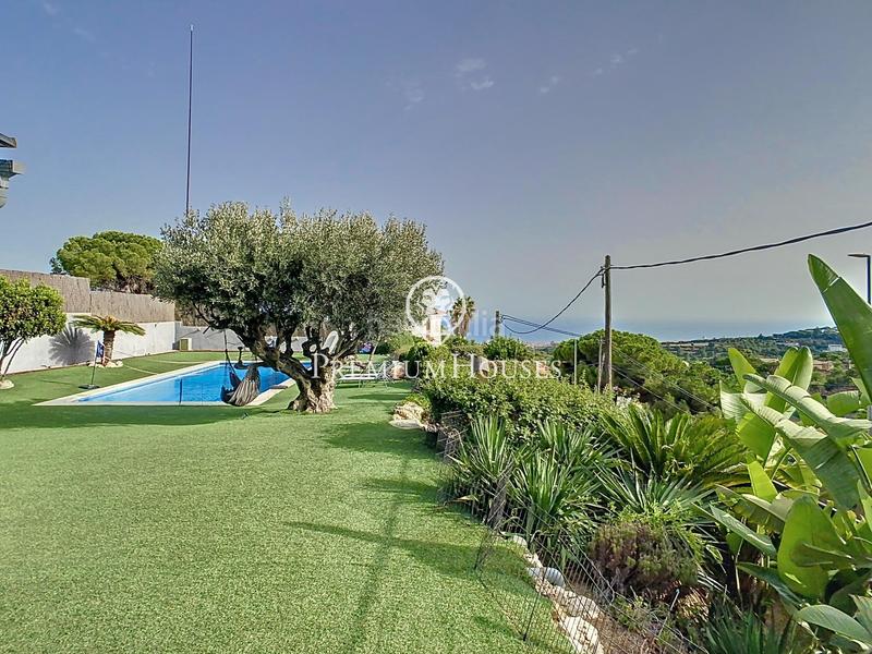 Foto 5b9b6de7-11ca-4361-bb9e-9ea55b9cdc6b. Casa con riscaldamento parcheggio piscina in Urbanitzacions Mataró