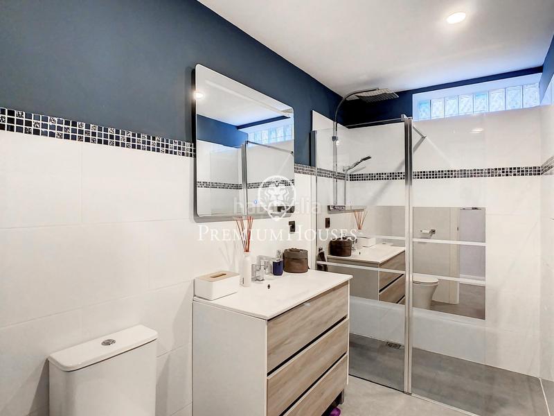 Foto 6edaecd1-dae4-4b6d-a16b-e7777404407e. Casa con riscaldamento parcheggio piscina in Urbanitzacions Mataró