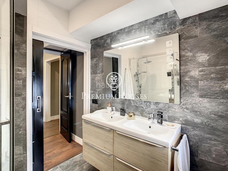 Foto 74f43f3e-caef-4f8d-8c34-ca893aed4c83. Casa con riscaldamento parcheggio piscina in Urbanitzacions Mataró