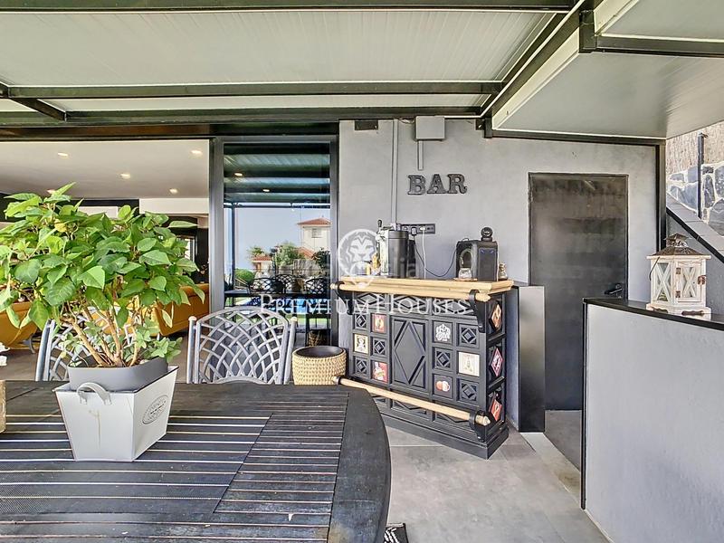 Foto 79014aee-4a6d-4bcb-99b5-2fc5a91f64a2. Casa con riscaldamento parcheggio piscina in Urbanitzacions Mataró