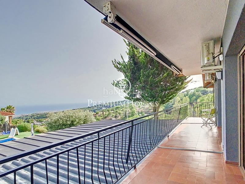 Foto ba433273-908f-43af-a456-9bd5f66b2dbd. Casa con riscaldamento parcheggio piscina in Urbanitzacions Mataró