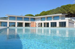 Maison à Teià. Casa en venta en teià con una enorme parcela