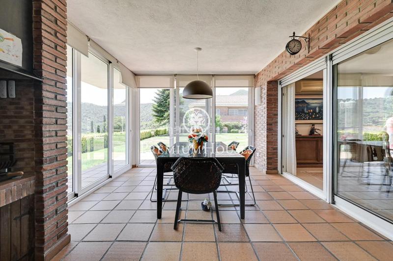 Foto 3f2948d7-82cd-46f5-b16d-a6fa1d1d3559. Rent house with heating parking in Nucli Urbà Argentona