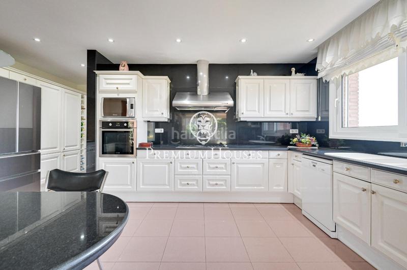 Foto 4d6f1fb7-ab90-404b-bd0e-a86cc7cf73cc. Rent house with heating parking in Nucli Urbà Argentona