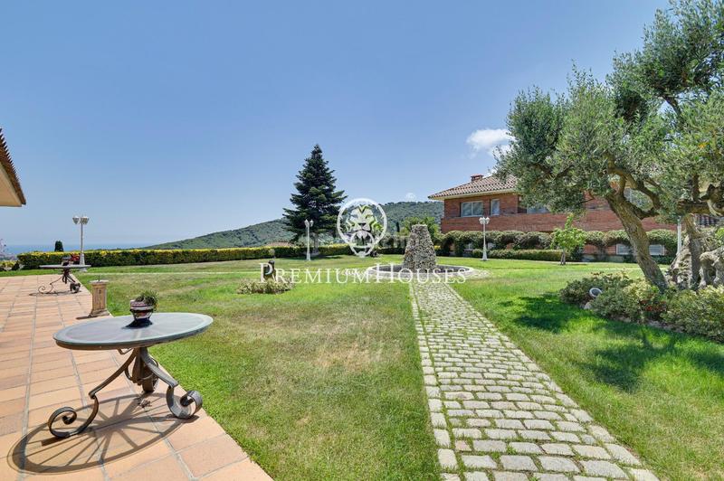 Foto 5b40d566-3415-4c59-b71b-430fcde140bf. Rent house with heating parking in Nucli Urbà Argentona