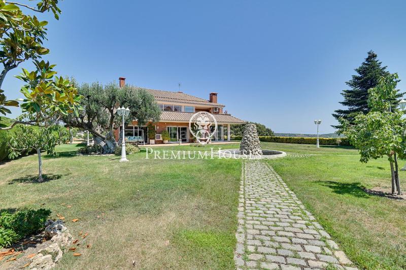 Foto 7e0bba56-8723-4942-b4ab-eb5213c10e25. Rent house with heating parking in Nucli Urbà Argentona