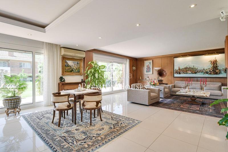 Foto d8db2db8-cf93-413b-8049-07d1229e9fec. Rent house with heating parking in Nucli Urbà Argentona