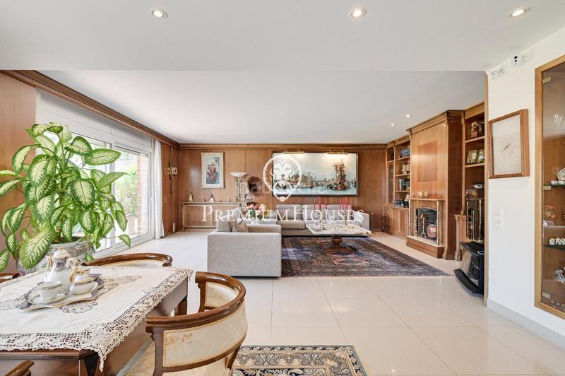 Foto f3ef4ac2-0465-405a-af23-193815c4d839. Rent house with heating parking in Nucli Urbà Argentona