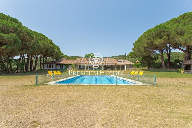 Foto 714e0df7-c8b2-40d6-ac88-e61dd83d55cf. Casa  en venta en Rocaferrera con vistas espectaculares al mar en parcela plana en Sant Andreu de Llavaneres