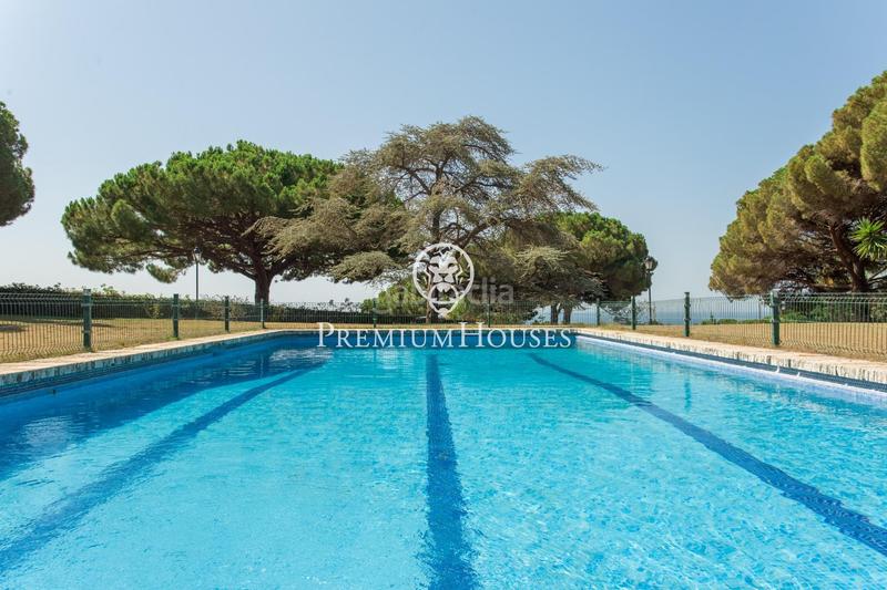 Foto b2e76939-c12c-479b-89a4-2a99c1feb6bc. Casa  en venta en Rocaferrera con vistas espectaculares al mar en parcela plana en Sant Andreu de Llavaneres