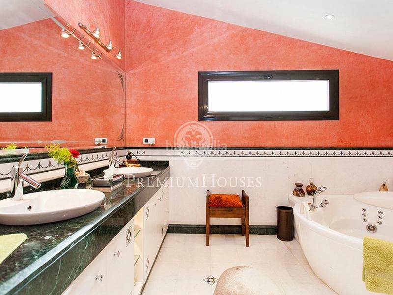 Foto 0cdbcc85-060c-4919-b7ca-ca74a55e69de. Casa con riscaldamento parcheggio piscina in Calella