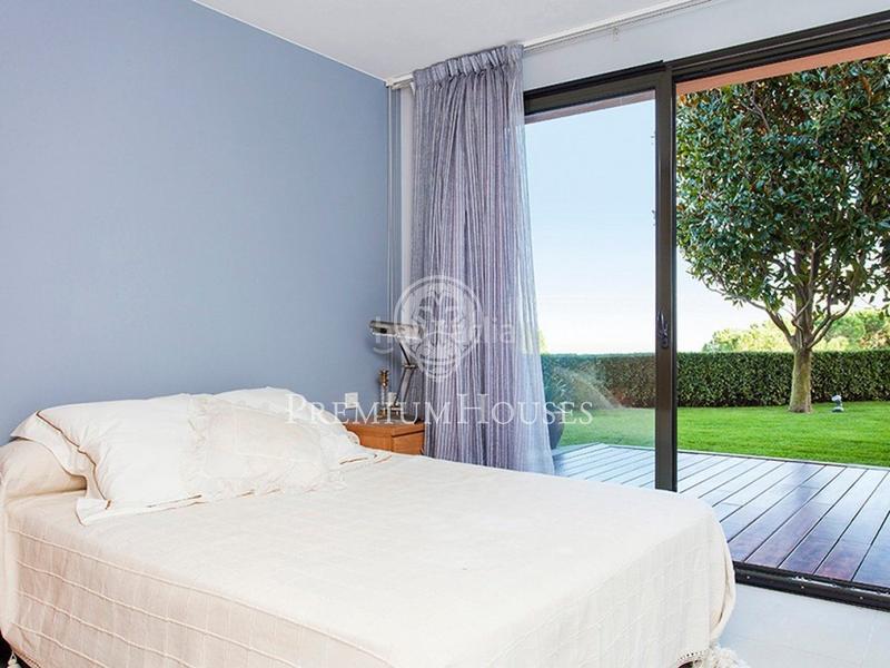 Foto 19b39460-4a05-408b-9056-db4f51cf0551. Casa con riscaldamento parcheggio piscina in Calella