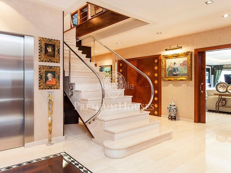 Foto 88be3446-1bf5-4baa-b784-9d25ea5df149. Casa con riscaldamento parcheggio piscina in Calella