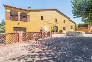 Masia a Dosrius Poble. Masía rústica en un entorno idílico en dosrius
