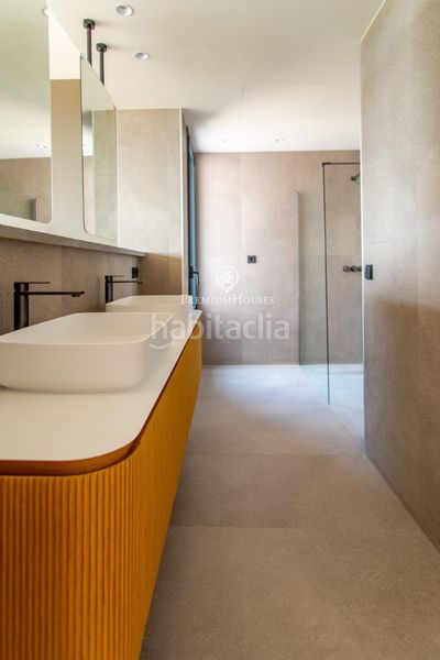 Foto a2145449-9202-41c1-94fd-f0153a65f93f. Casa amb calefacció aparcament piscina a Centre Sant Andreu de Llavaneres