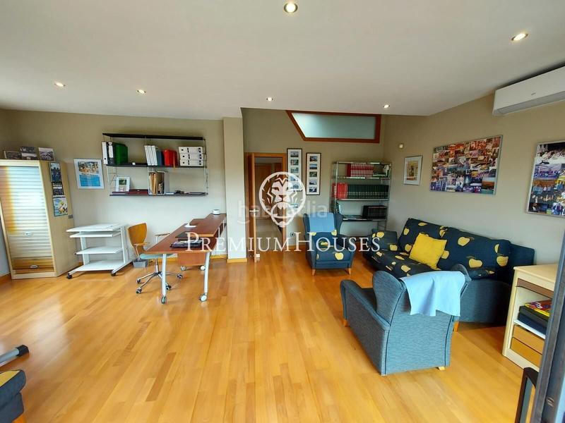 Foto 5ccbc950-b567-4bfb-a97c-75302cb59dfc. Maison avec chauffage piscine dans Teià