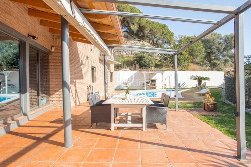 Foto 65fae257-1021-4886-a9ee-8312eb908b98. Casa amb calefacció aparcament piscina a Urbanitzacions Arenys de Mar