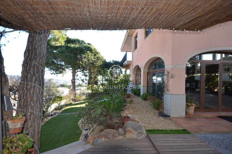 Foto 411ed0c1-2edb-4d26-8c29-8fca2f4cd4e4. Maison avec chauffage parking piscine dans Alella