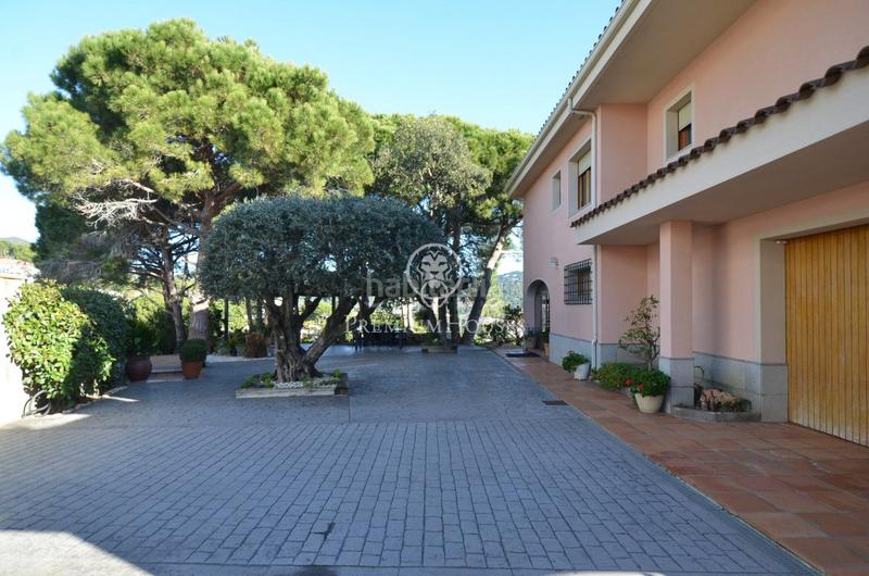 Foto 7a1b4a38-2aef-47d9-a9cc-e8677c105cc8. Maison avec chauffage parking piscine dans Alella