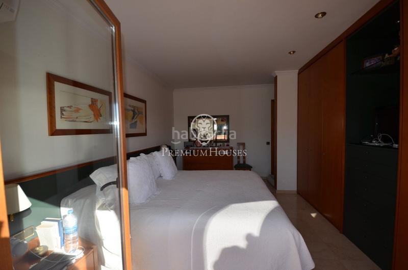 Foto 91e7c5a3-d4c5-419a-9e21-f1825f6acf27. Maison avec chauffage parking piscine dans Alella