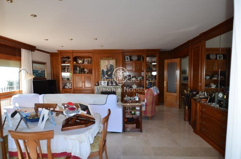 Foto a47f1eca-110b-4419-aaab-ce71a8d15746. Maison avec chauffage parking piscine dans Alella