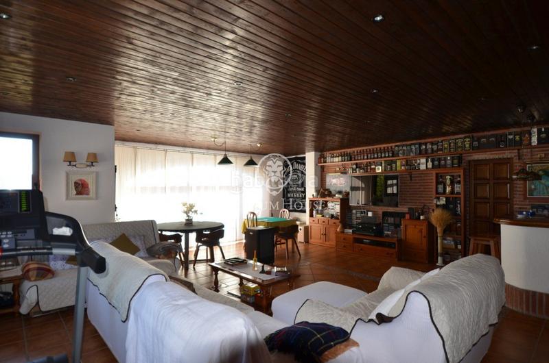 Foto b52761c4-7b59-4211-8800-24276466cc57. Maison avec chauffage parking piscine dans Alella