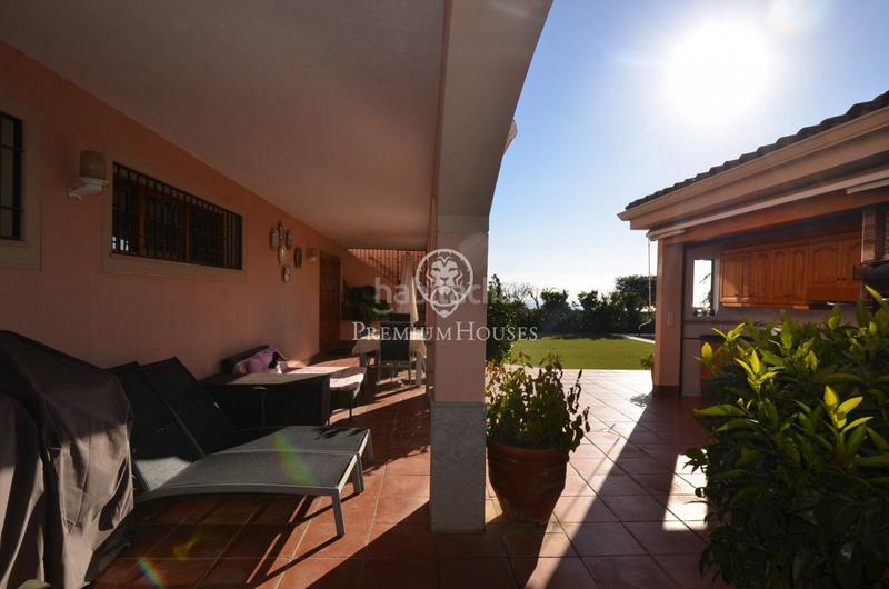 Foto cf884969-1739-4a4a-b783-e1c3c05ef78e. Maison avec chauffage parking piscine dans Alella