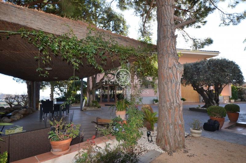 Foto e635cb83-554d-4fad-a41f-eac2c19bbf00. Maison avec chauffage parking piscine dans Alella